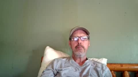 Snapshot of piratedude3369 chatting on July 1, 3:19 am Pirate Dude online show from July 1, 3:19 am