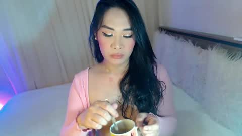 Ari online show from December 21, 5:25 am