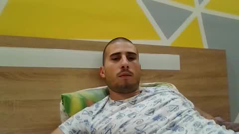 Snapshot of pirshi chatting on September 29, 5:40 pm Gifted One online show from September 29, 5:40 pm