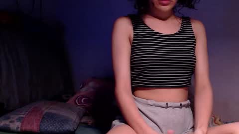 Snapshot of piscis_dreams chatting on February 3, 6:51 am PiscisDreams online show from February 3, 6:51 am