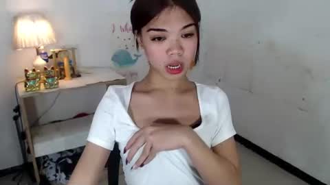 The Girl Named Eyve online show from November 16, 3:12 am