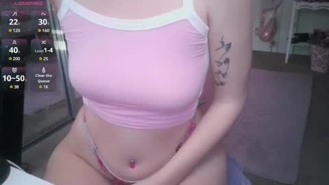 Pixie online show from February 28, 10:50 pm