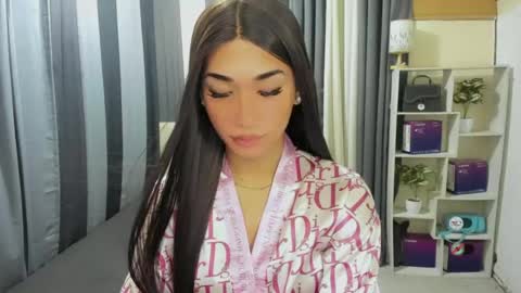 Snapshot of pixiedoll_ chatting on June 30, 6:25 am pixiedoll_ online show from June 30, 6:25 am