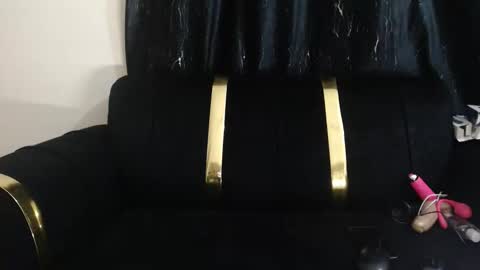 pixietease1 online show from February 25, 7:01 pm