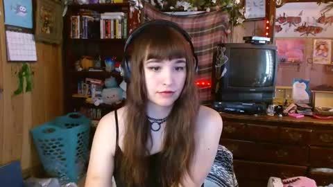 Izzy online show from January 15, 5:26 pm