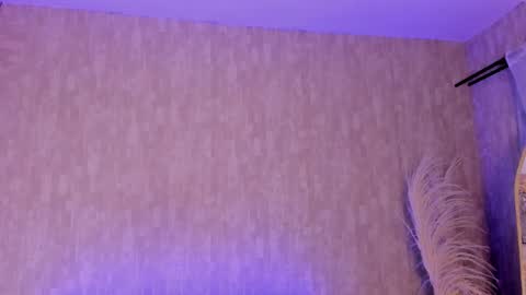 Snapshot of pixy_20 chatting on November 20, 2:56 am cris online show from November 20, 2:56 am