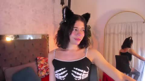 cris online show from February 25, 4:22 am