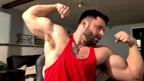 pizza_biceps online show from May 7, 3:56 am