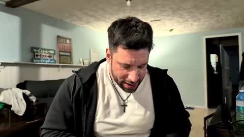 pizza_biceps online show from May 9, 7:02 am