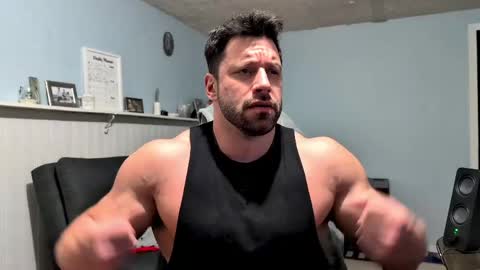 pizza_biceps online show from May 14, 5:25 am
