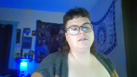 Snapshot of pizzabuttstuff chatting on February 6, 2:00 am daddy pizza online show from February 6, 2:00 am