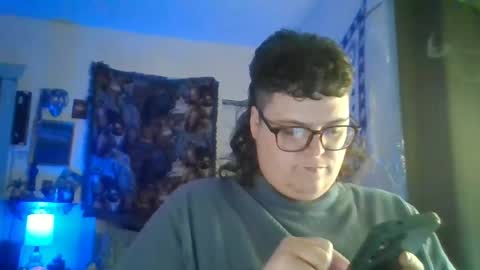 Snapshot of pizzabuttstuff chatting on February 9, 4:14 am daddy pizza online show from February 9, 4:14 am