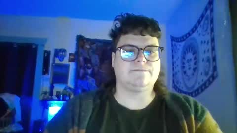 Snapshot of pizzabuttstuff chatting on February 21, 2:39 am daddy pizza online show from February 21, 2:39 am