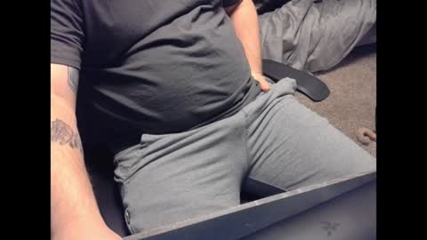 pj1212 online show from December 19, 10:10 pm