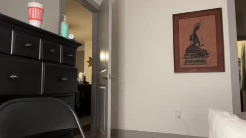 Snapshot of pkanph5555 chatting on October 31, 9:10 am PeggedBiGuy online show from October 31, 9:10 am