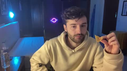 Snapshot of placebo14 chatting on December 14, 12:33 am placebo14 online show from December 14, 12:33 am