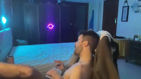 Snapshot of placebo14 chatting on December 20, 12:52 am placebo14 online show from December 20, 12:52 am