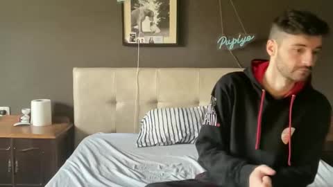 placebo14 online show from January 11, 11:59 am