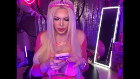 Dumb bimbo fuck doll online show from March 28, 2:44 am