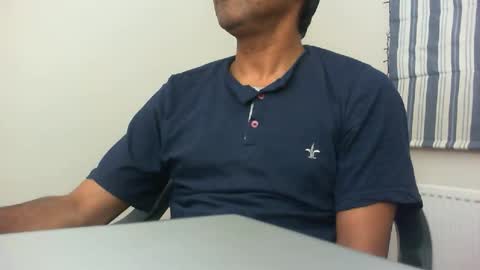 Snapshot of platino3026 chatting on November 4, 1:05 am platino3026 online show from November 4, 1:05 am