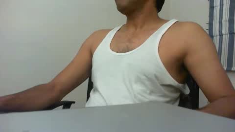 Snapshot of platino3026 chatting on November 20, 12:33 am platino3026 online show from November 20, 12:33 am