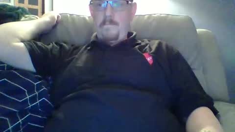 Snapshot of platipus_5 chatting on March 3, 8:43 pm platipus_5 online show from March 3, 8:43 pm