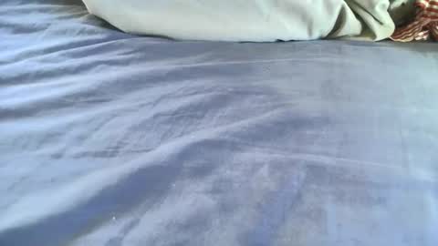 platoniclov online show from November 6, 9:21 am