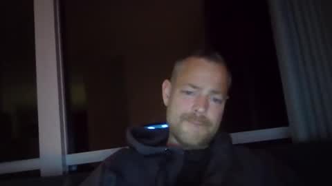 Snapshot of platugle chatting on October 24, 10:39 pm platugle online show from October 24, 10:39 pm