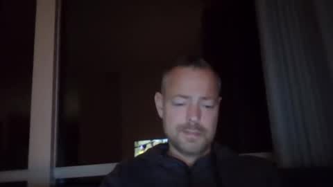 Snapshot of platugle chatting on October 26, 9:42 pm platugle online show from October 26, 9:42 pm