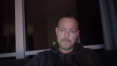 Snapshot of platugle chatting on November 5, 9:48 pm platugle online show from November 5, 9:48 pm