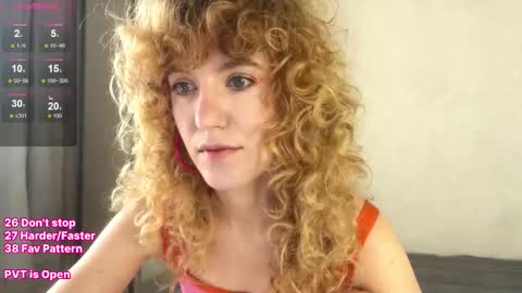 play_me_softly online show from March 4, 9:48 am