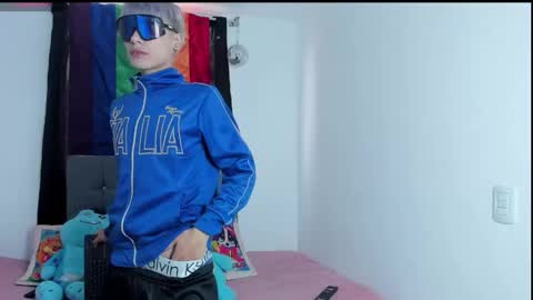 playboy_bunnyy online show from October 16, 7:04 pm