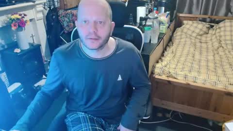 Snapshot of playboy_horny chatting on October 19, 8:20 pm playboy_horny online show from October 19, 8:20 pm