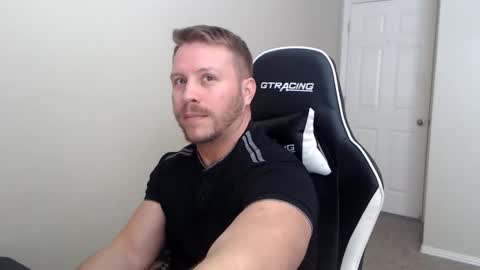 Player online show from February 23, 5:21 pm