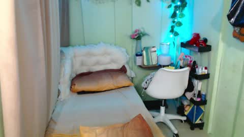 sie online show from February 8, 4:47 pm