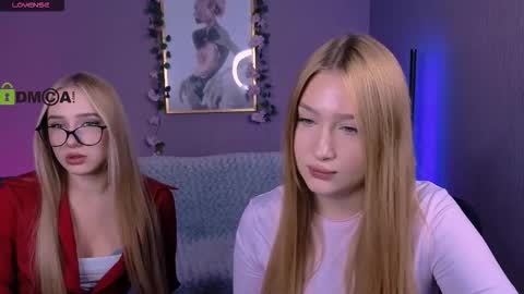 Sophie online show from December 21, 8:38 pm