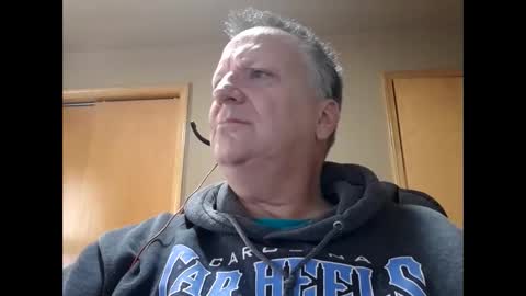 Snapshot of playfulguy4fun chatting on February 20, 5:07 pm playfulguy4fun online show from February 20, 5:07 pm