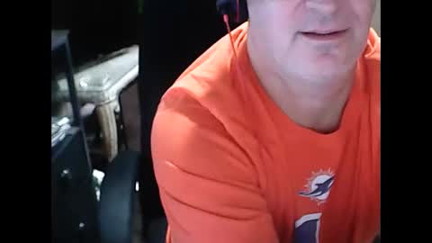 Snapshot of playfulguy4fun chatting on January 12, 4:56 pm playfulguy4fun online show from January 12, 4:56 pm