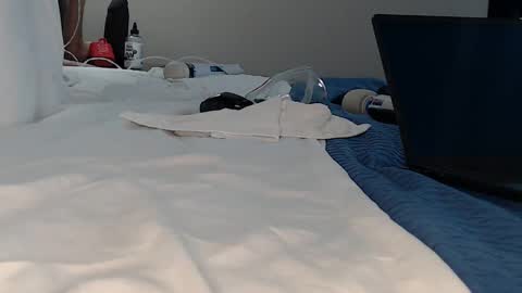 Snapshot of playfulpinkkitty chatting on December 15, 9:46 am PlayfulPinkKitty online show from December 15, 9:46 am