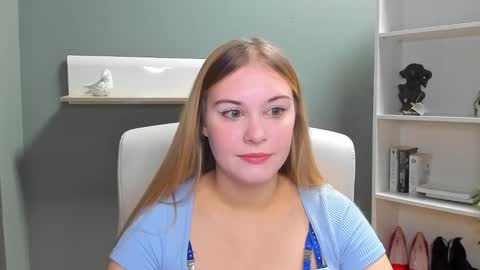 Valeria online show from January 6, 7:42 am