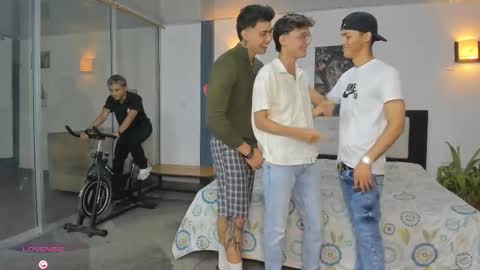   online show from November 15, 10:59 pm