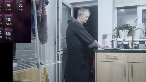 Play Me online show from October 27, 1:20 am