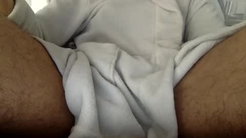 Snapshot of playteauxxx chatting on January 6, 6:44 pm Playteauxxx online show from January 6, 6:44 pm