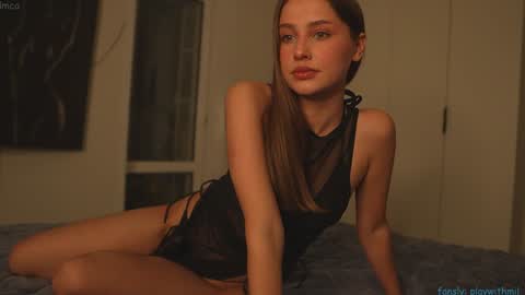 21 y.o Mila online show from January 5, 5:27 pm