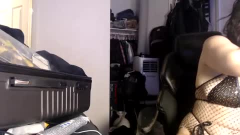 Snapshot of pleasantdinosaurus7537 chatting on October 8, 3:59 am pleasantdinosaurus7537 online show from October 8, 3:59 am