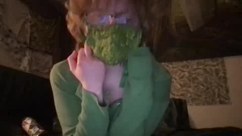 Snapshot of please_doe_stop chatting on February 21, 7:12 am please_doe_stop online show from February 21, 7:12 am