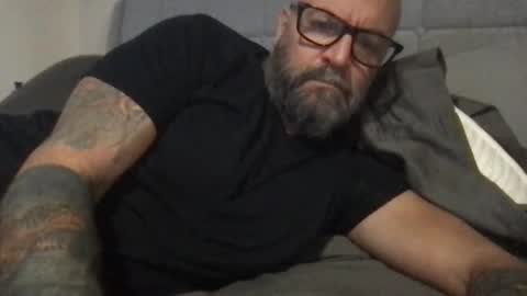 Snapshot of pleasesitonmycock chatting on February 22, 3:40 am PleaseSitOnMyCock online show from February 22, 3:40 am