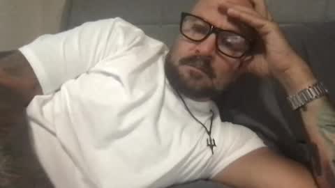 Snapshot of pleasesitonmycock chatting on July 7, 8:02 pm PleaseSitOnMyCock online show from July 7, 8:02 pm