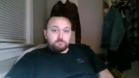 Snapshot of pleasewithease chatting on January 8, 3:51 am aimtoplease online show from January 8, 3:51 am