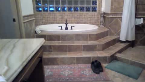 Pleasing Women online show from November 21, 6:34 am